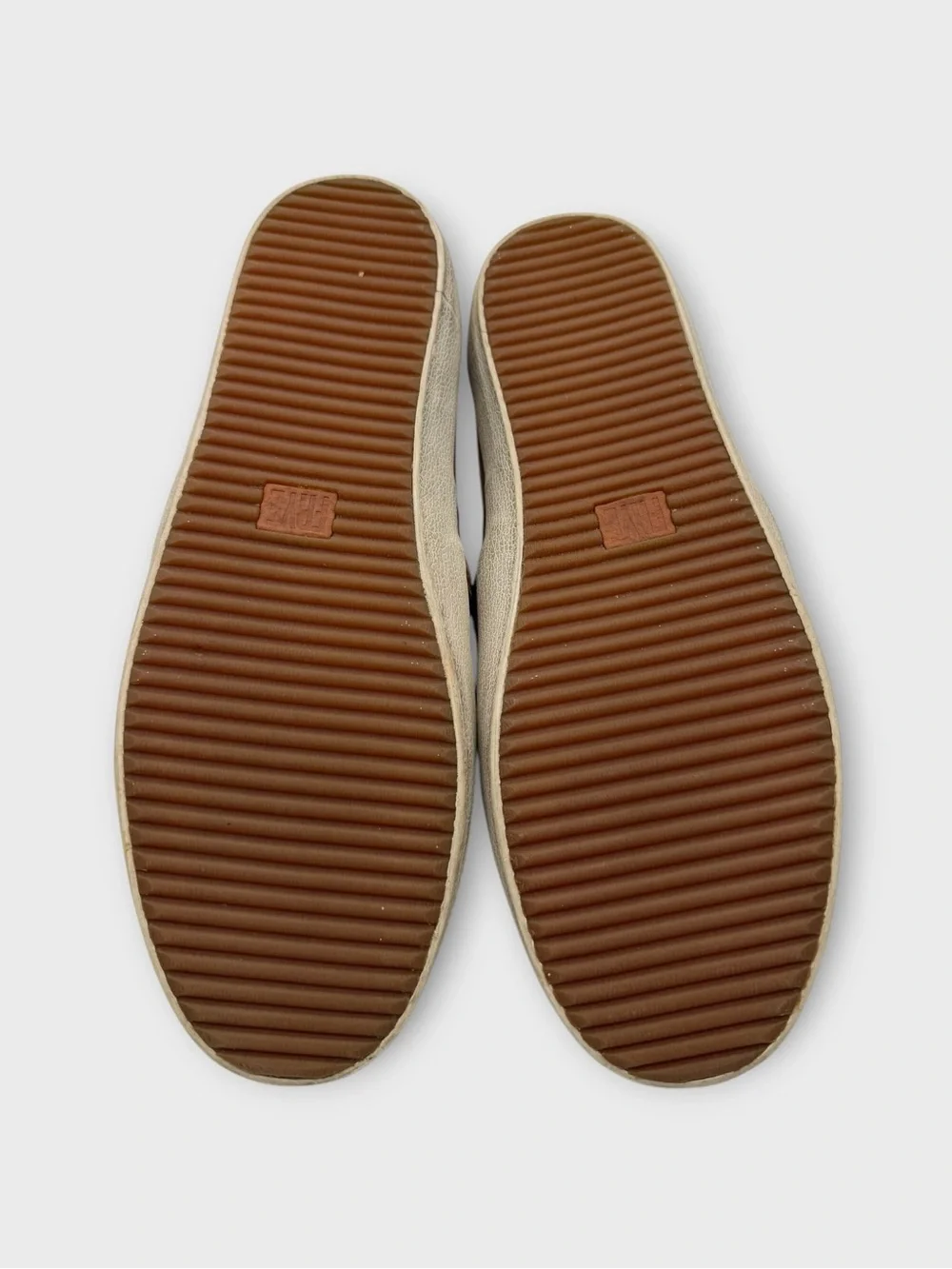 Frye Dylan Slip On Casual Leather Sneakers Women’s 8.5 Fair Condition